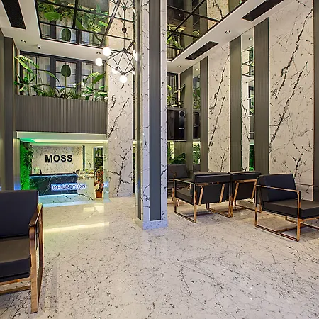Moss アパートホテル