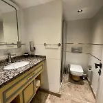 Moss イスタンブール