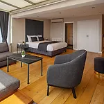 Moss アパートホテル