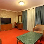 アパートホテル Moss