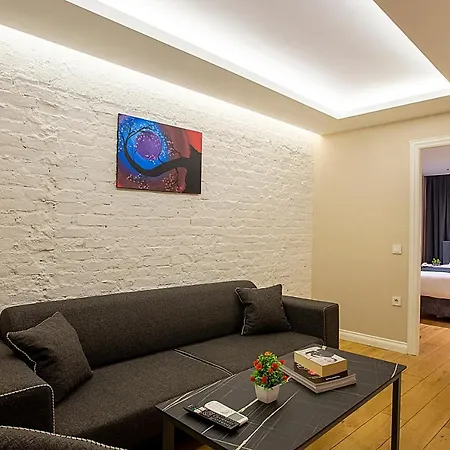 Aparthotel Moss 4*