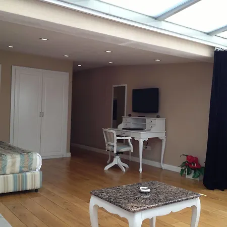 Moss Hotel apartamentowy 4*